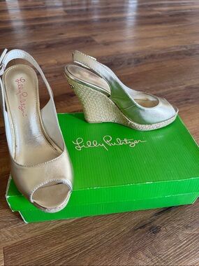 Lilly Pulitzer Gold Metallic Peep-Toe Wedge Sandals